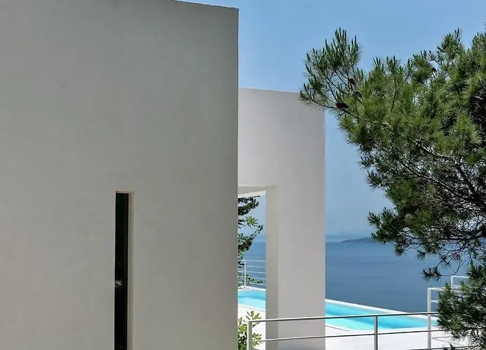 V - Private Pool, Special Location & Surroundings فيلة ميميتسا